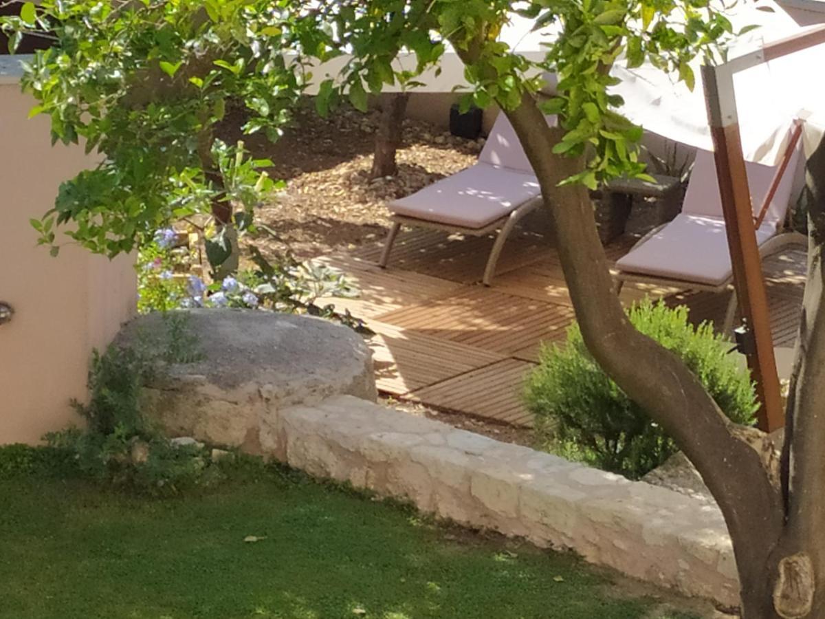 Wild Violet Villa: An Old Vision Of Luxury Melidhónion Exterior foto