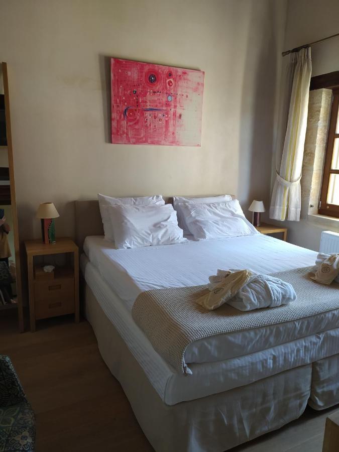 Wild Violet Villa: An Old Vision Of Luxury Melidhónion Exterior foto