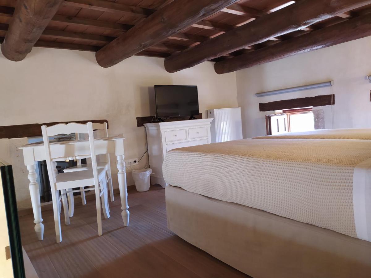Wild Violet Villa: An Old Vision Of Luxury Melidhónion Exterior foto